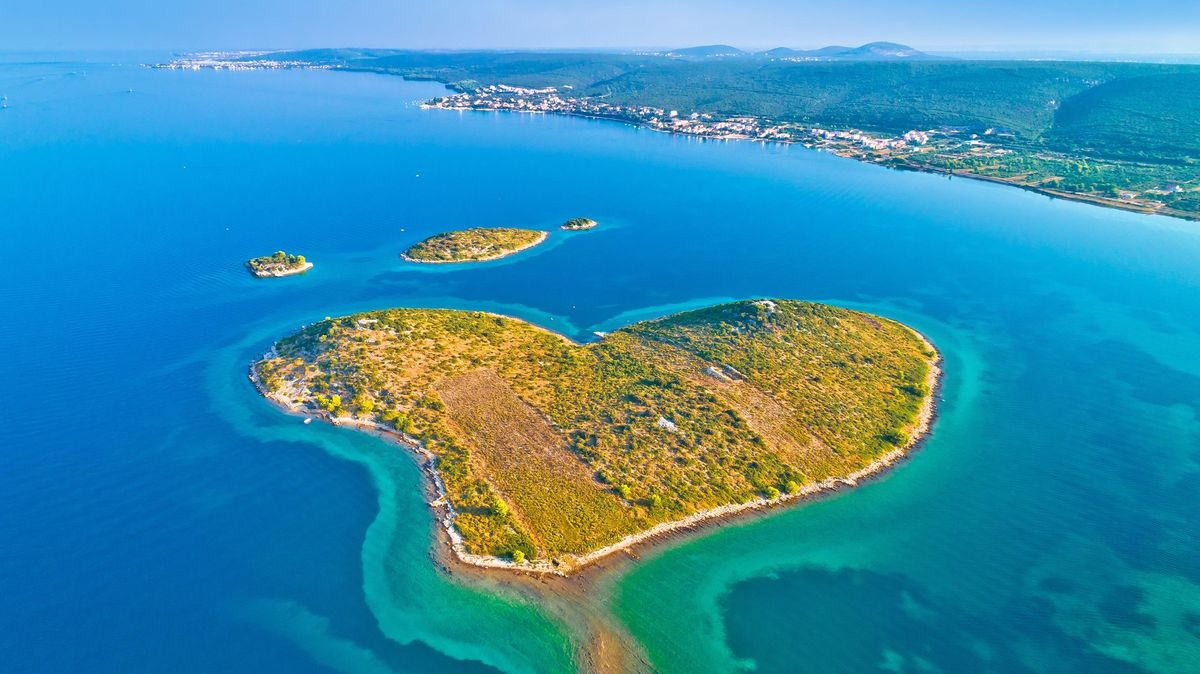 V Chorvatsku je před Valentýnem na prodej část známého ostrova ve tvaru srdce